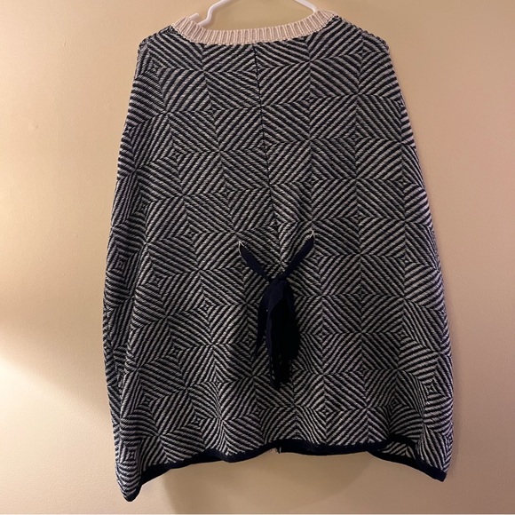 ANTHROPOLOGIE WOOL PONCHO SWEATER - Picture 2 of 10